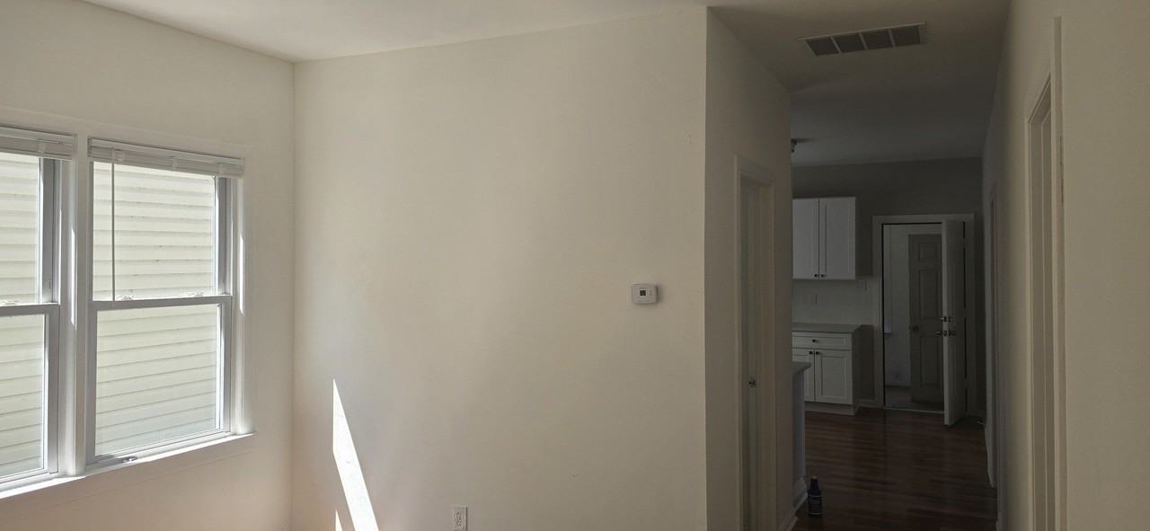 8222 S South Shore Dr #1R - Photo 5 of 14