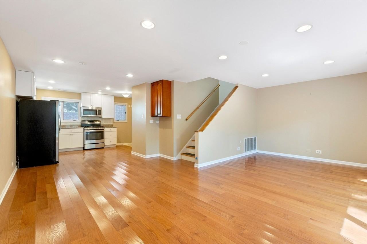 1069 S Park Ter #205 - Photo 6 of 23