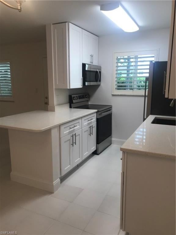 523 Broad Ave S #523 - Photo 4 of 15