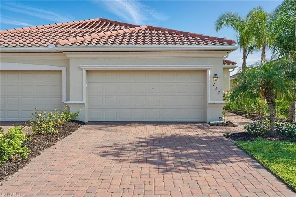 1767 Alameda Dr - Photo 2 of 21
