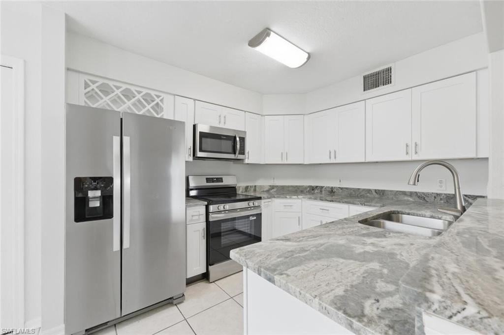 9570 Crescent Garden Dr #A102 - Photo 2 of 35