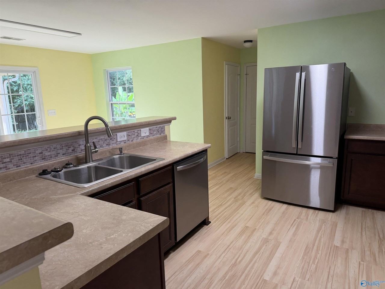 222 Ivyleaf Dr Nw - Photo 5 of 17