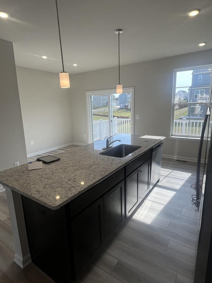 248 Telluride Way #1 - Photo 2 of 20
