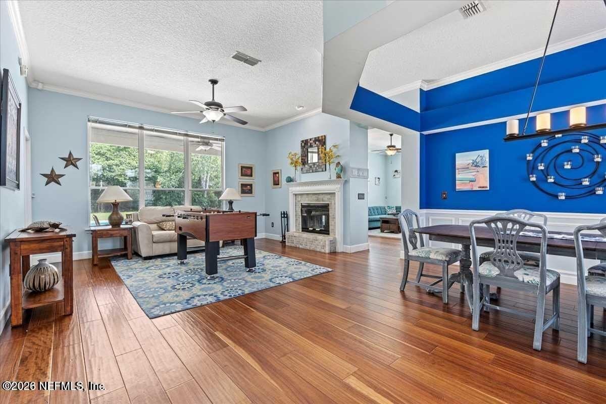 703 Cherry St - Photo 6 of 16