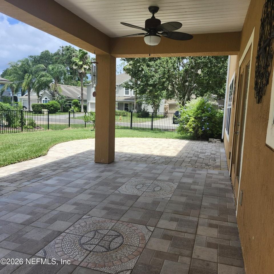 201 Edgeford Ct - Photo 5 of 38