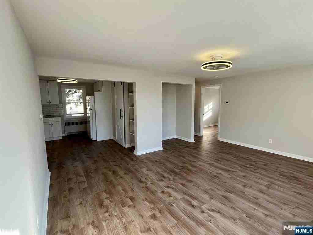 34 Wagner Pl #2 - Photo 4 of 23
