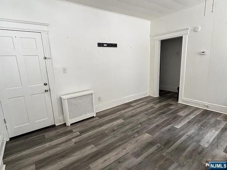 430 Washington Ave - Photo 4 of 7