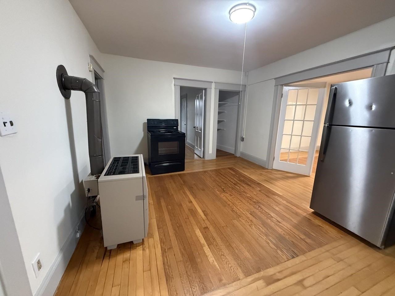59 Bremer St #2 - Photo 3 of 15