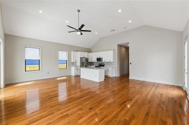 2139 Columbus St - Photo 5 of 16