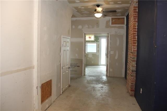 4501 Magazine St - Photo 7 of 10