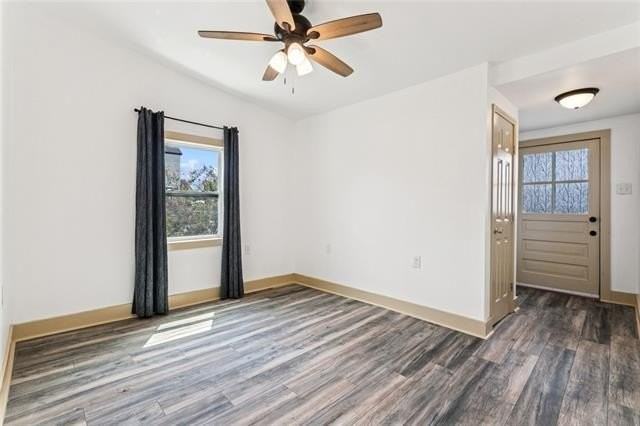 843 Elmira Ave - Photo 3 of 7