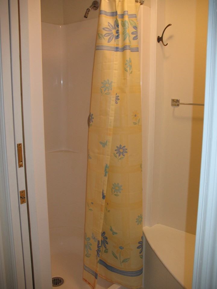 19 Ticonic St #3 - Photo 6 of 9