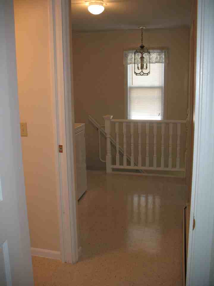 19 Ticonic St #3 - Photo 7 of 9