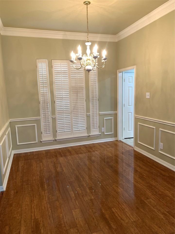 4914 Shadowood Rd - Photo 2 of 28