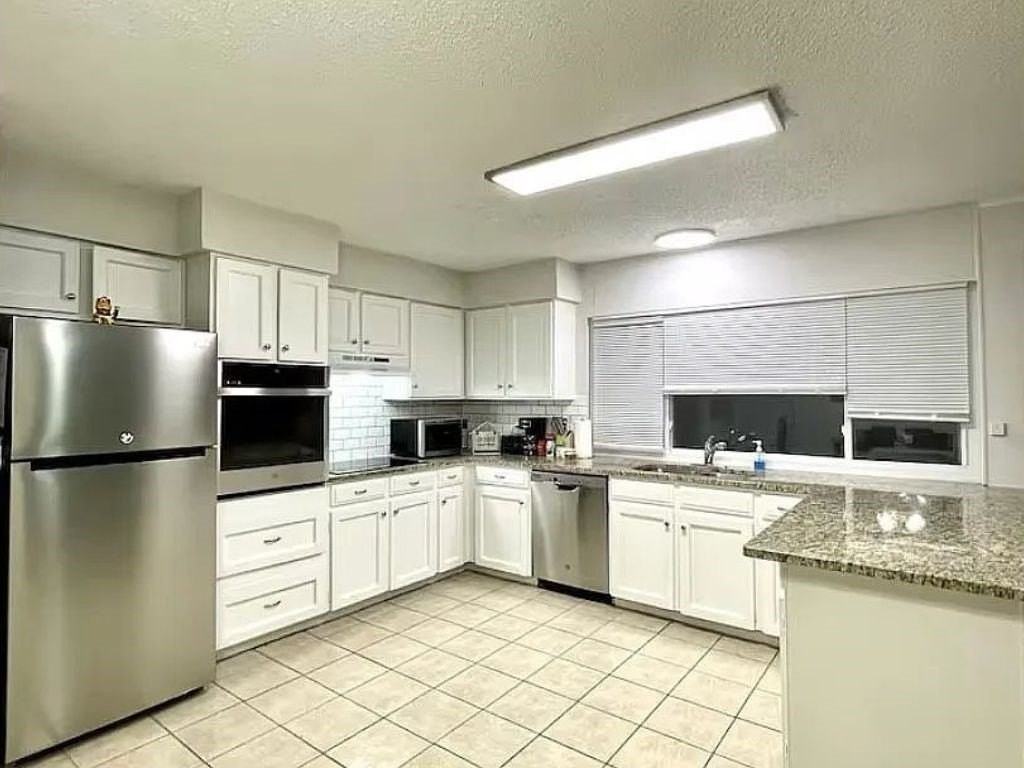 7517 Castillo Rd - Photo 4 of 10