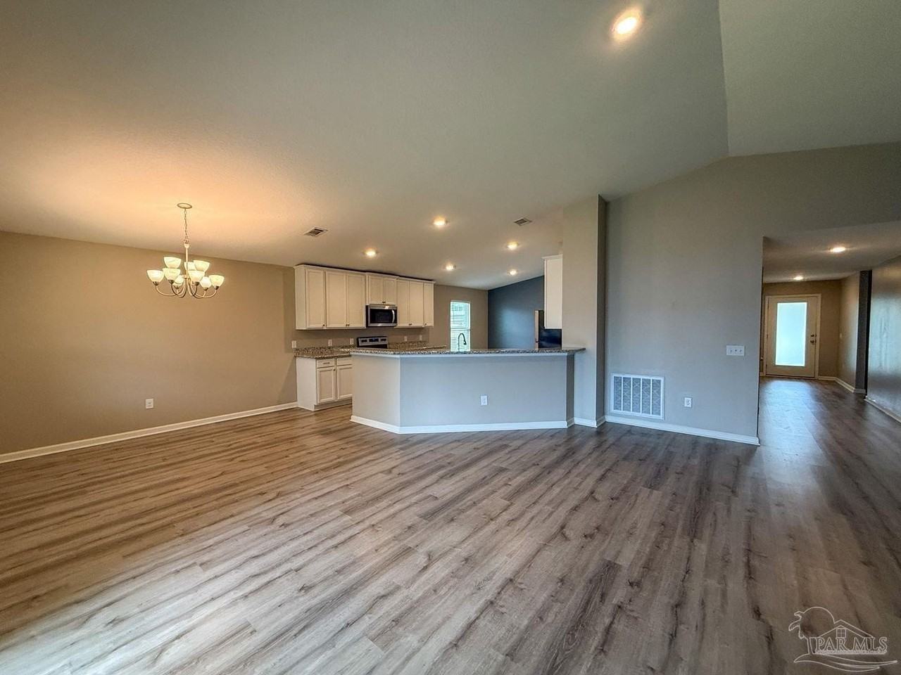 3480 Blaney Dr - Photo 2 of 19