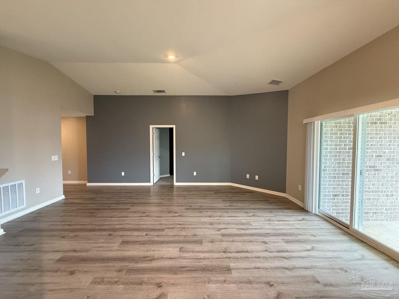 3480 Blaney Dr - Photo 3 of 19