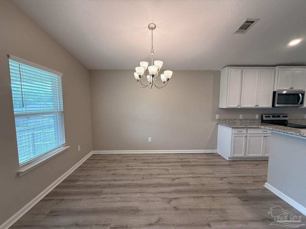 3480 Blaney Dr - Photo 6 of 19