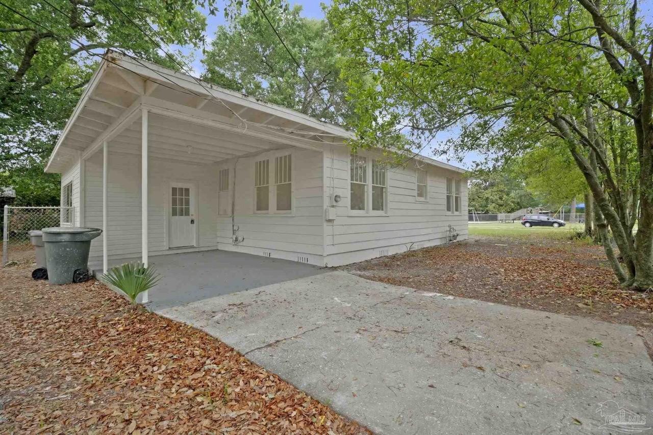 1322 Wisteria Ave - Photo 2 of 43