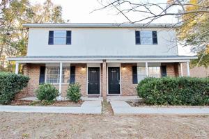 featured image of 9615 Sandpiper St