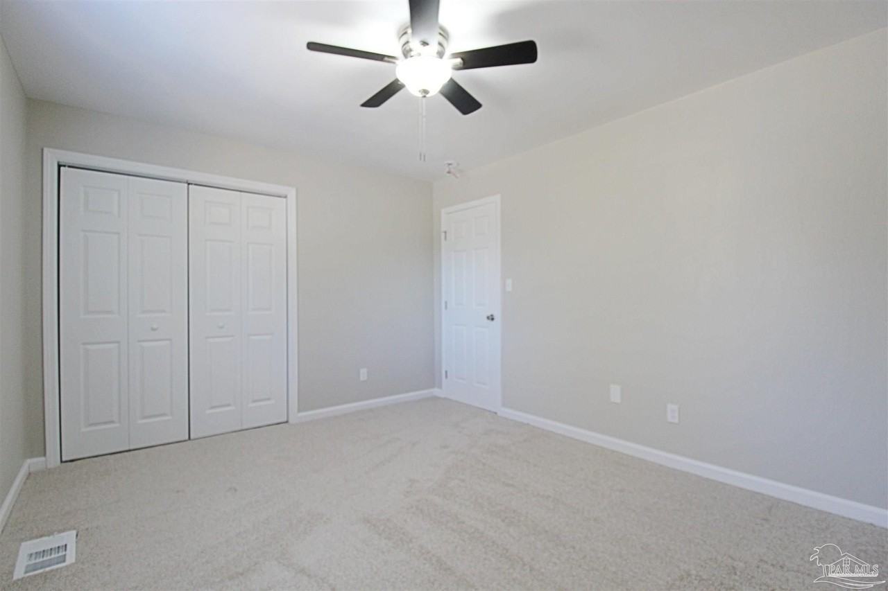 9615 Sandpiper St - Photo 7 of 10