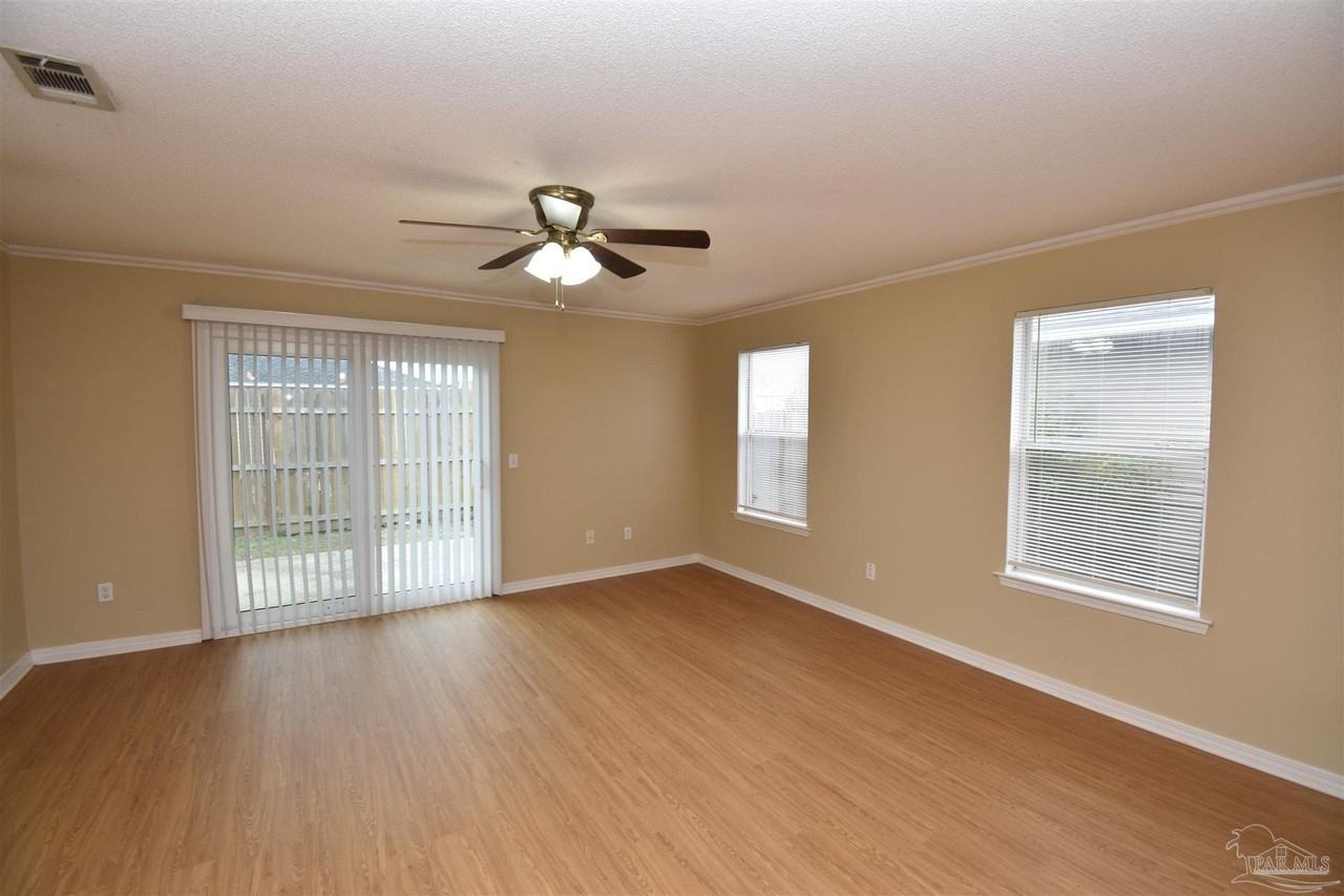1064 Antigua Cir - Photo 2 of 21