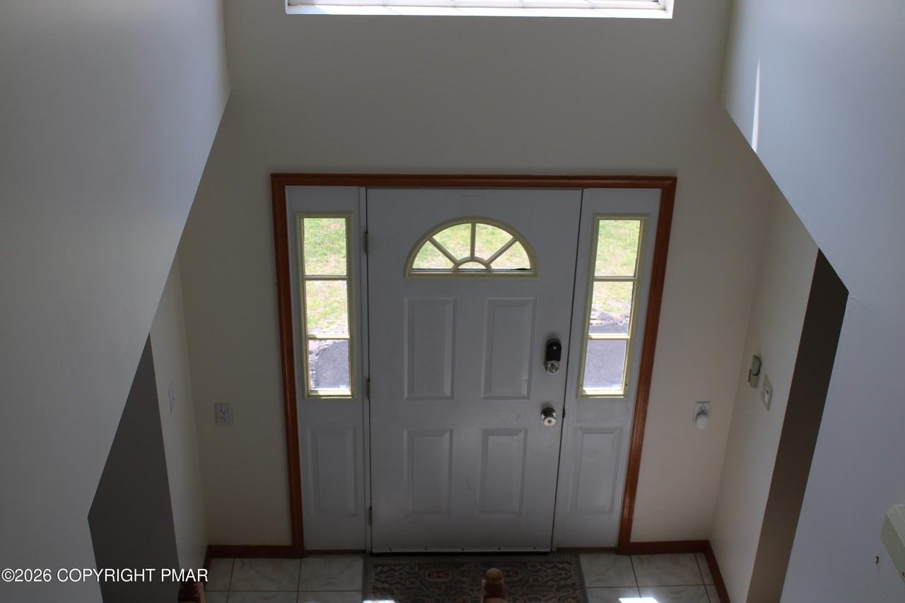 2442 Tacoma Dr - Photo 3 of 42