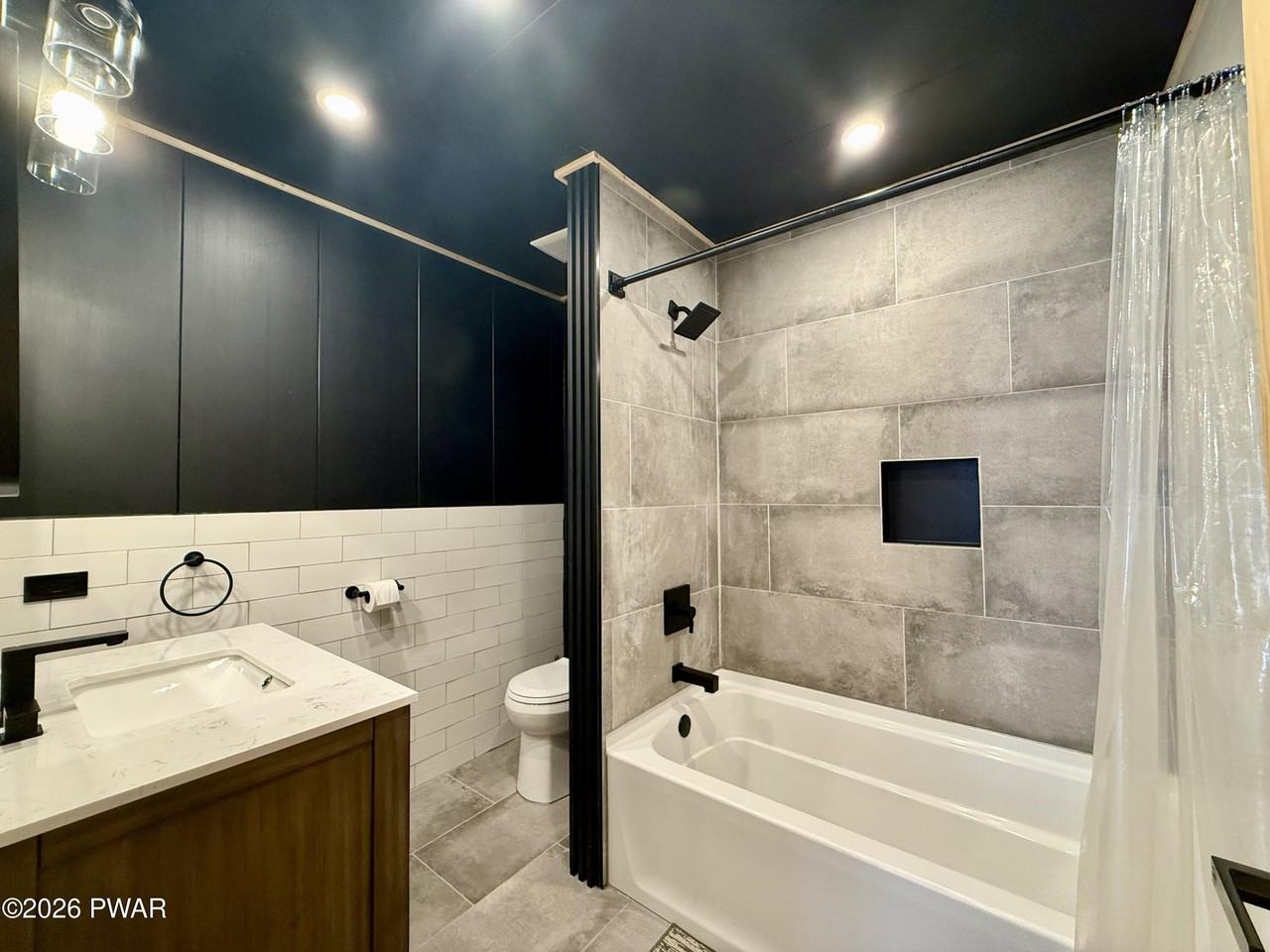 950 Main St #C - Photo 6 of 15