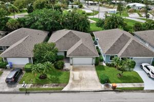 featured image of 325 Hawthorne Ln