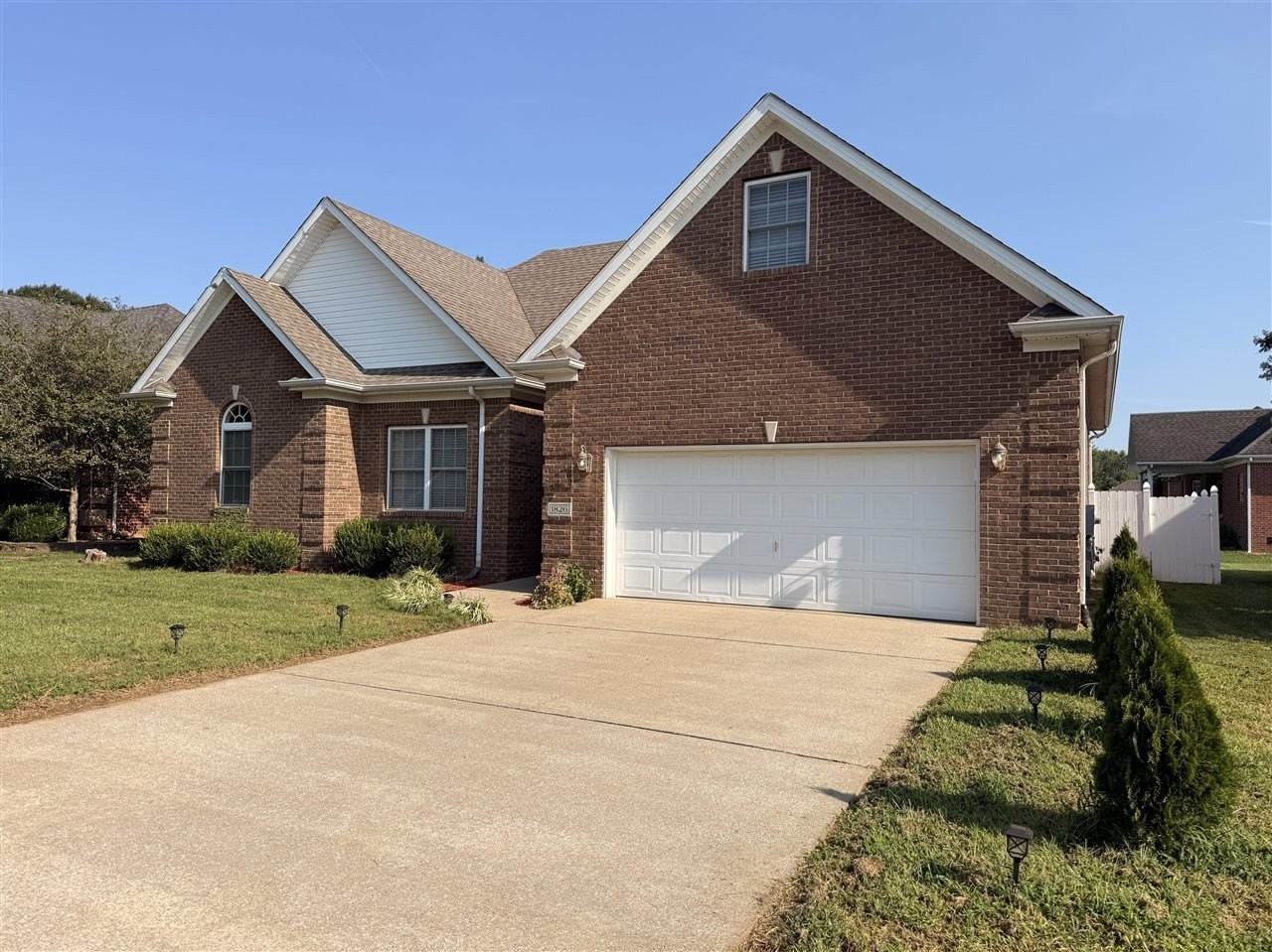 1826 Bellshire Way - Photo 2 of 10