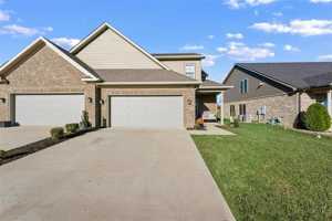 featured image of 528 Cumberland Pointe Ln