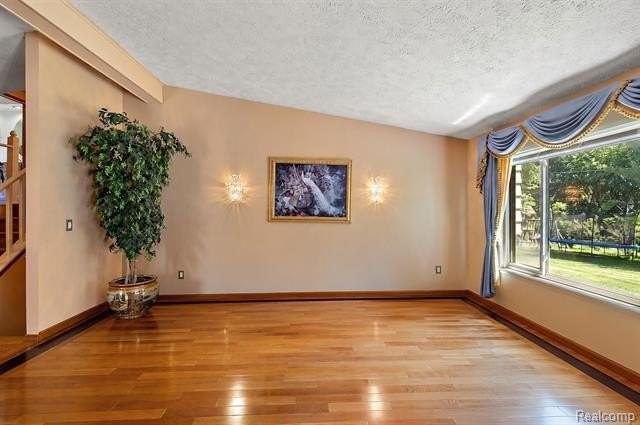 2981 Powderhorn Ridge Rd - Photo 3 of 20