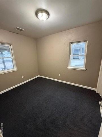 3214 S Grand Traverse St - Photo 6 of 7