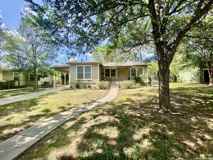 209 Lyman Dr - Photo 1 of 1
