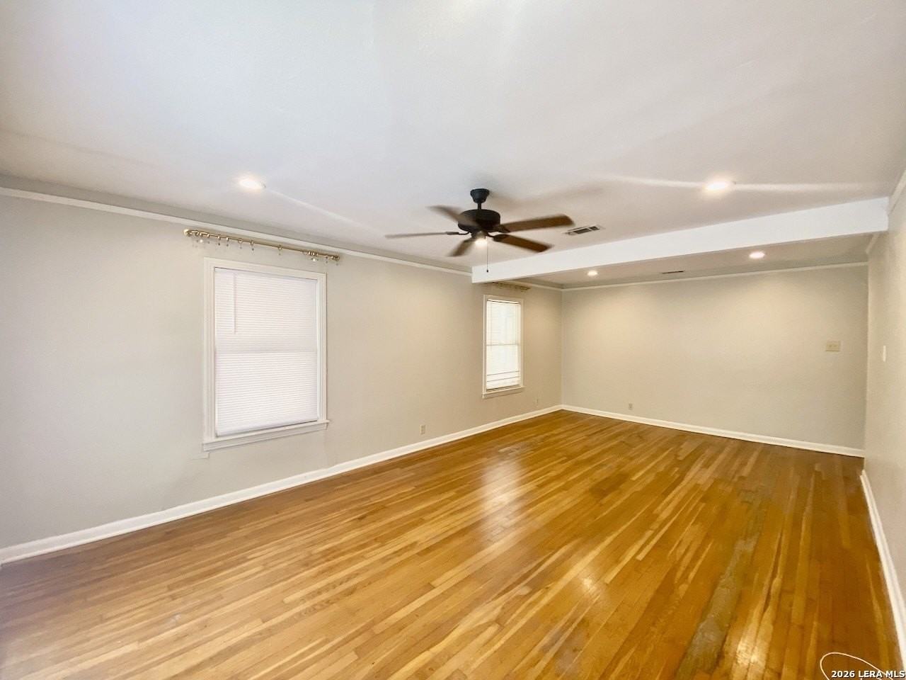 209 Lyman Dr - Photo 7 of 29