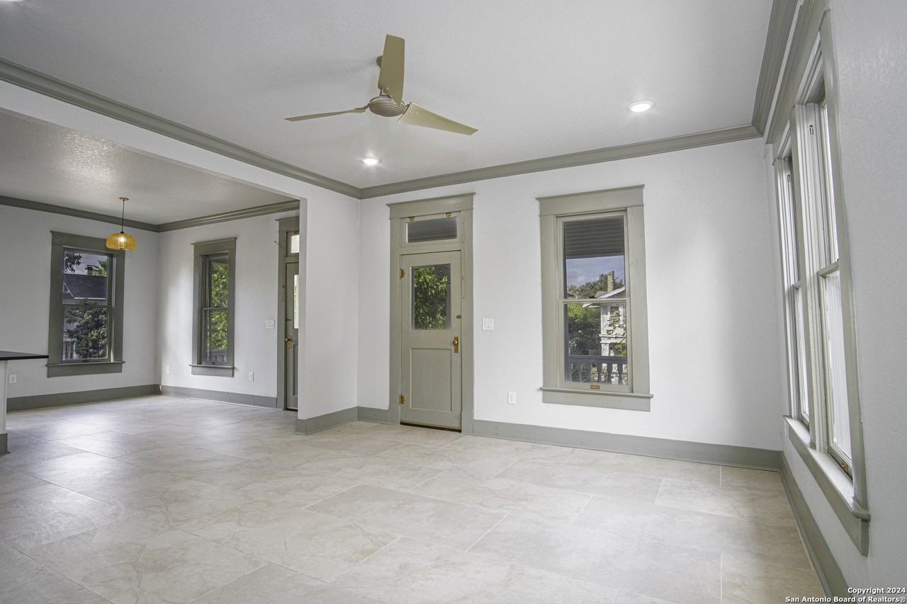 138 Castillo Ave #1 - Photo 2 of 25