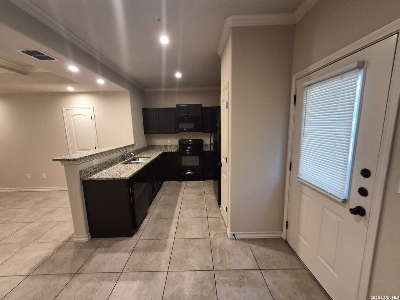 6602 Arancione Ave #103 - Photo 6 of 21