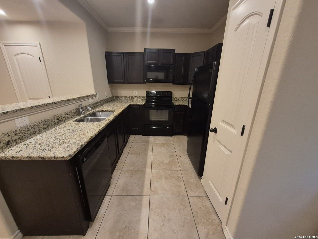 6602 Arancione Ave #103 - Photo 7 of 21