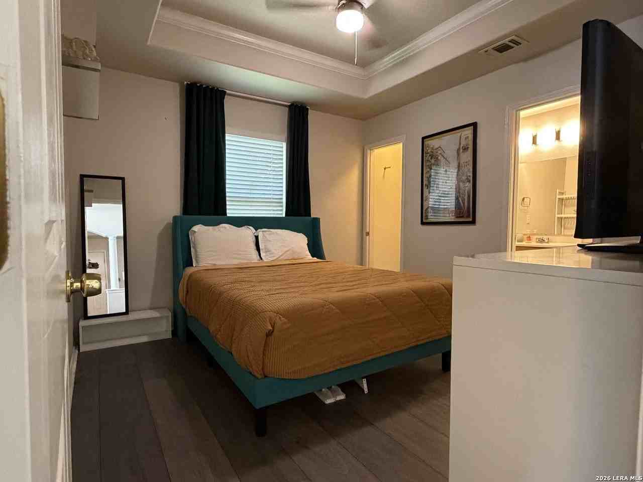 4230 Monterey St - Photo 5 of 8