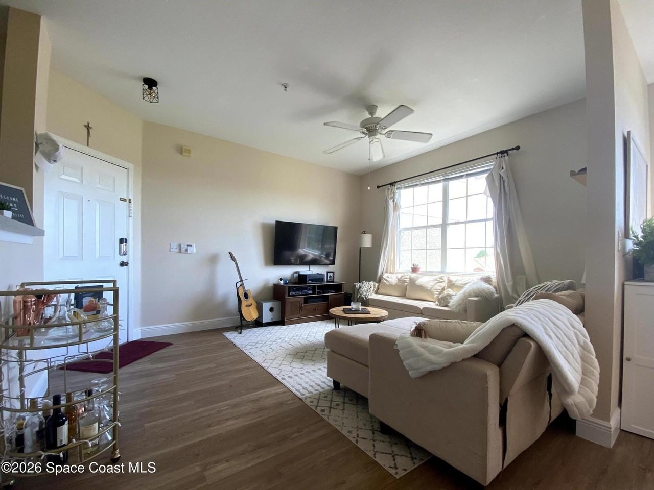 1776 Sophias Dr #301 - Photo 5 of 19