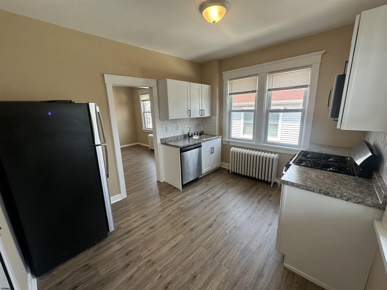 9 N Rosborough Ave #3 - Photo 4 of 12
