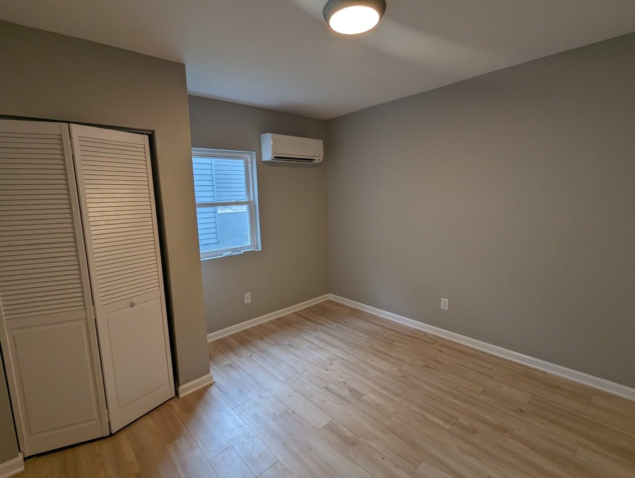 2315 Main St #2