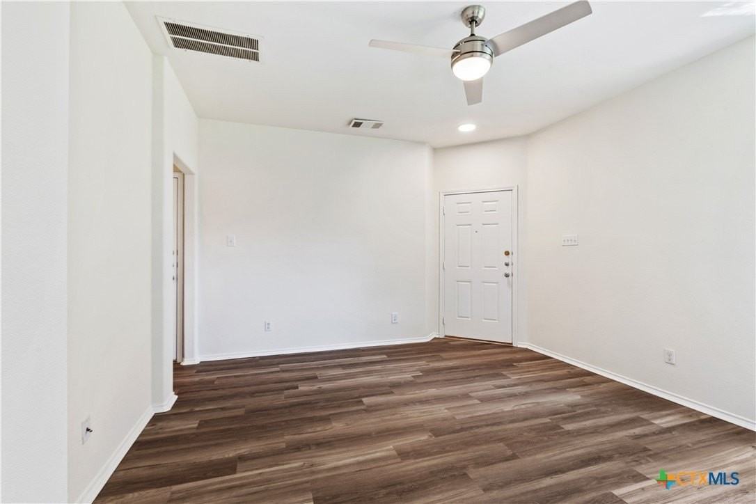 14416 Lewis Carroll Ln #A - Photo 6 of 36