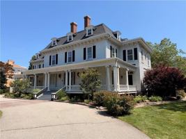 featured image of 412 Bellevue Ave #3