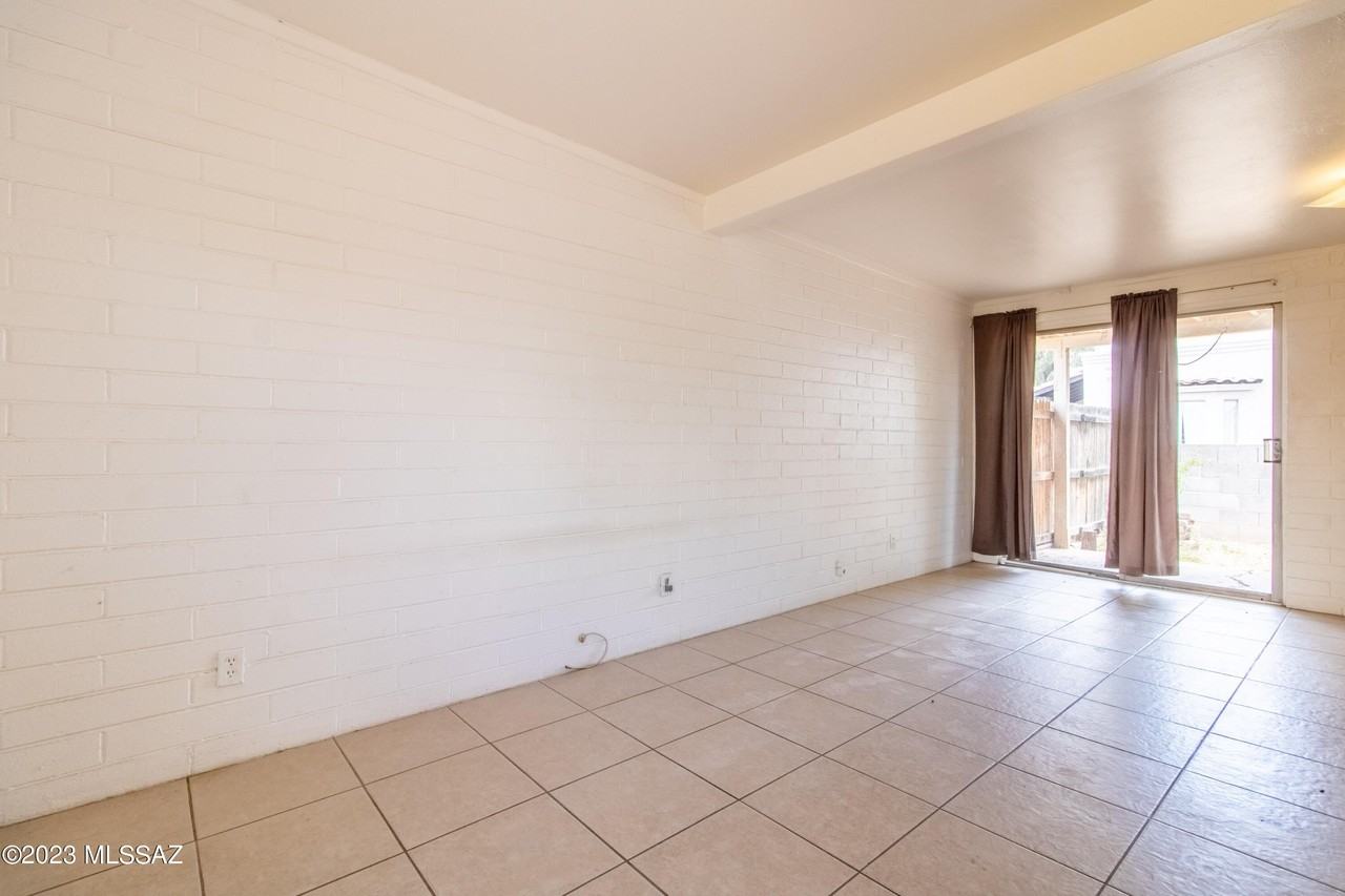 3647 E Bermuda St - Photo 2 of 14