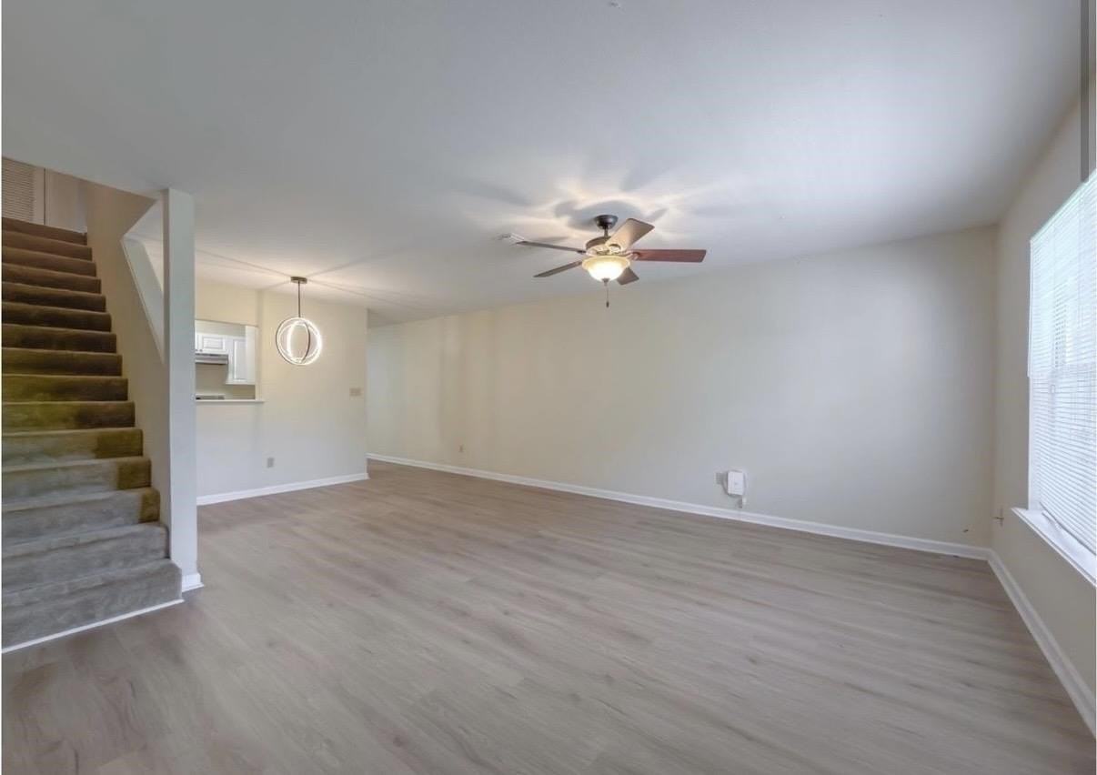 836 W Georgia St #B - Photo 4 of 24