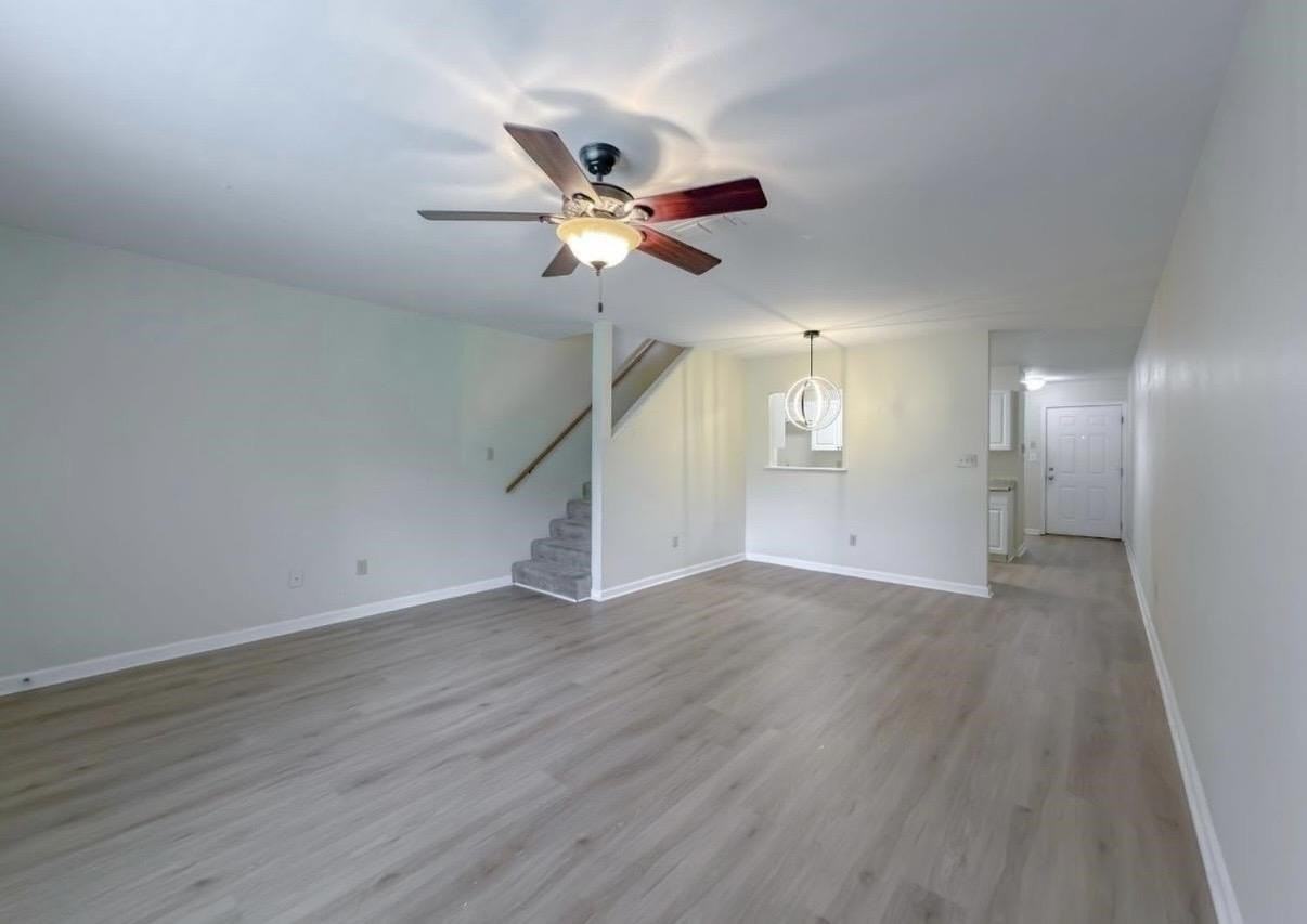 836 W Georgia St #B - Photo 5 of 24