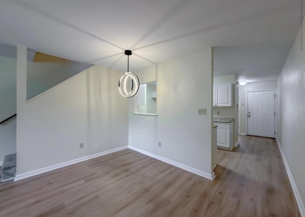 836 W Georgia St #B - Photo 6 of 24