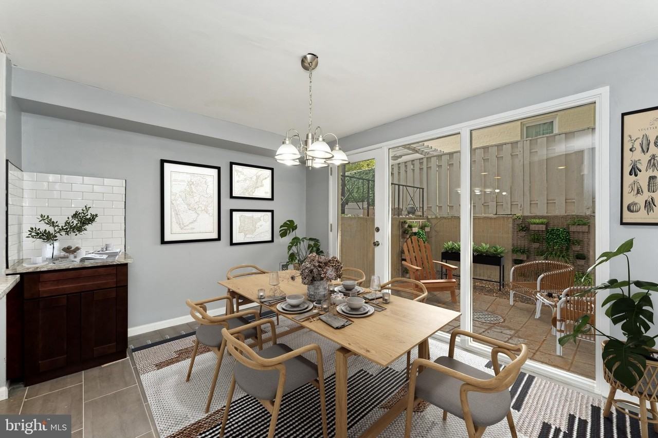 212 G St Sw #212 - Photo 6 of 17
