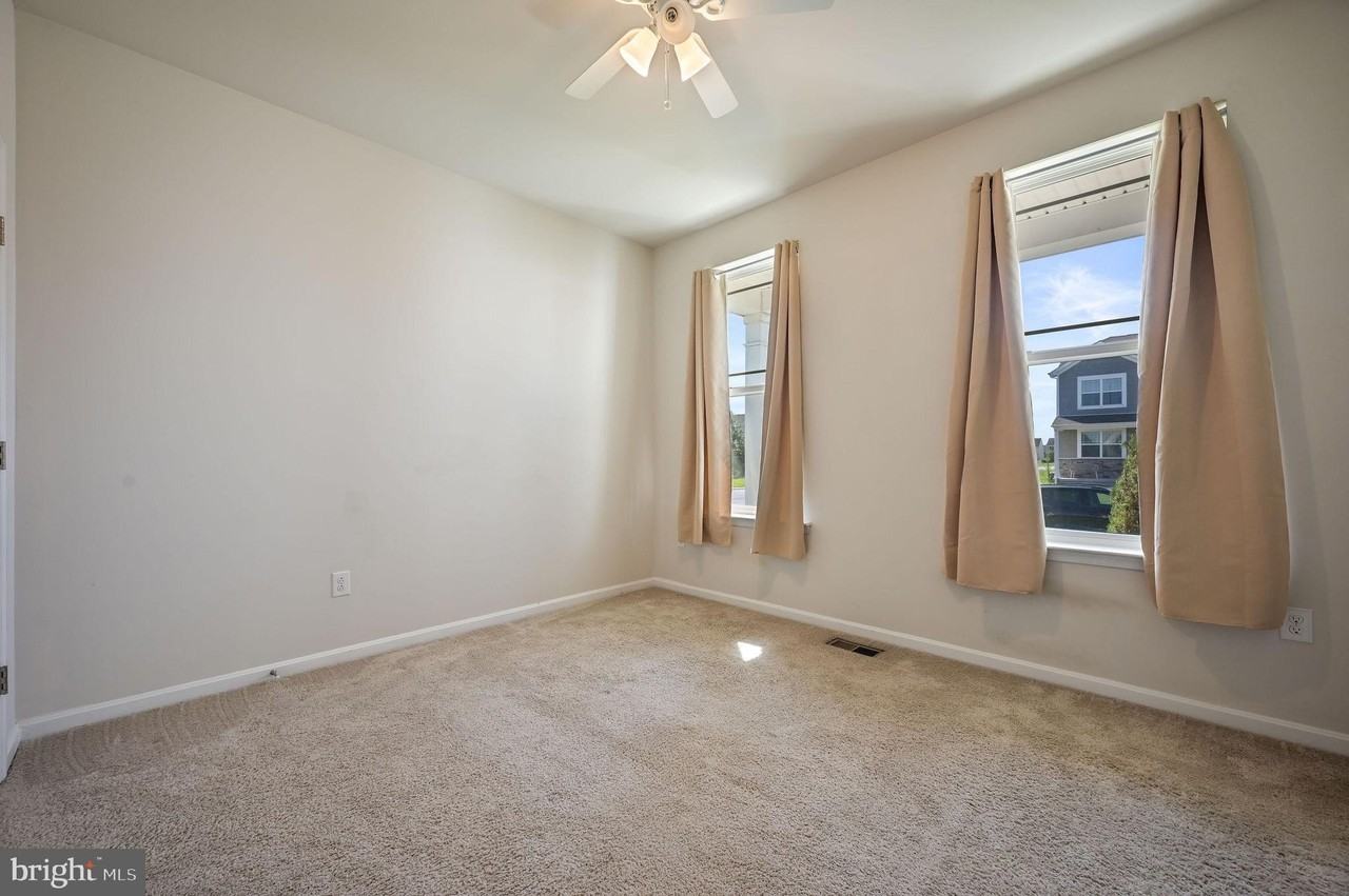 119 White Birch Dr - Photo 4 of 17
